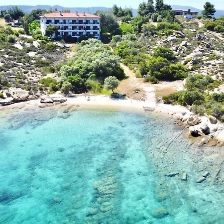 Nereus & Oceanus Beachfront Apartments, Lagonisi #feelslikehome *
