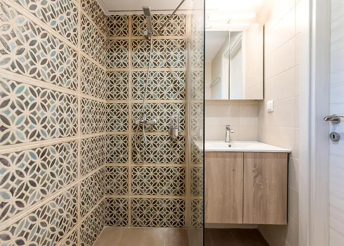 Nereus & Oceanus Beachfront Apartments, Lagonisi #feelslikehome Apartment Ormos Panagias