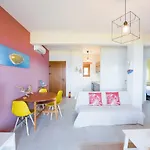 Nereus & Oceanus Beachfront Apartments, Lagonisi #feelslikehome Ormos Panagias