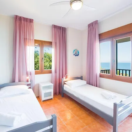 Nereus & Oceanus Beachfront Apartments, Lagonisi #feelslikehome Апартаменты *