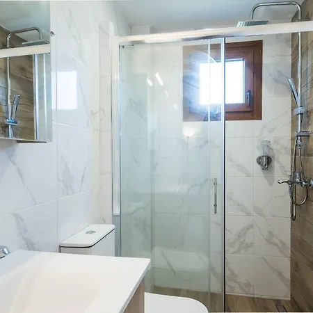 Nereus & Oceanus Beachfront Apartments, Lagonisi #feelslikehome Апартаменты Ормос-Панайяс