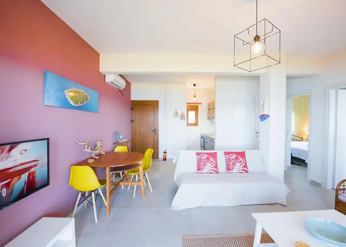 Nereus & Oceanus Beachfront Apartments, Lagonisi #feelslikehome Ormos Panagias