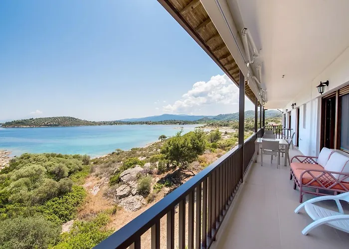 Apartment Nereus & Oceanus Beachfront Apartments, Lagonisi #feelslikehome Ormos Panagias