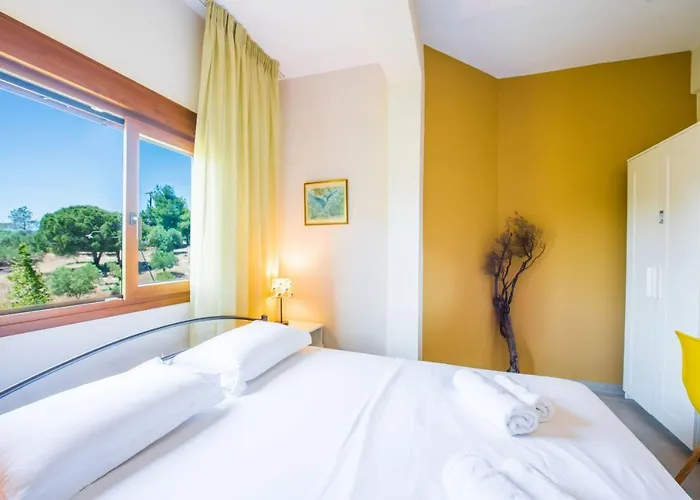 Apartment Nereus & Oceanus Beachfront Apartments, Lagonisi #feelslikehome *